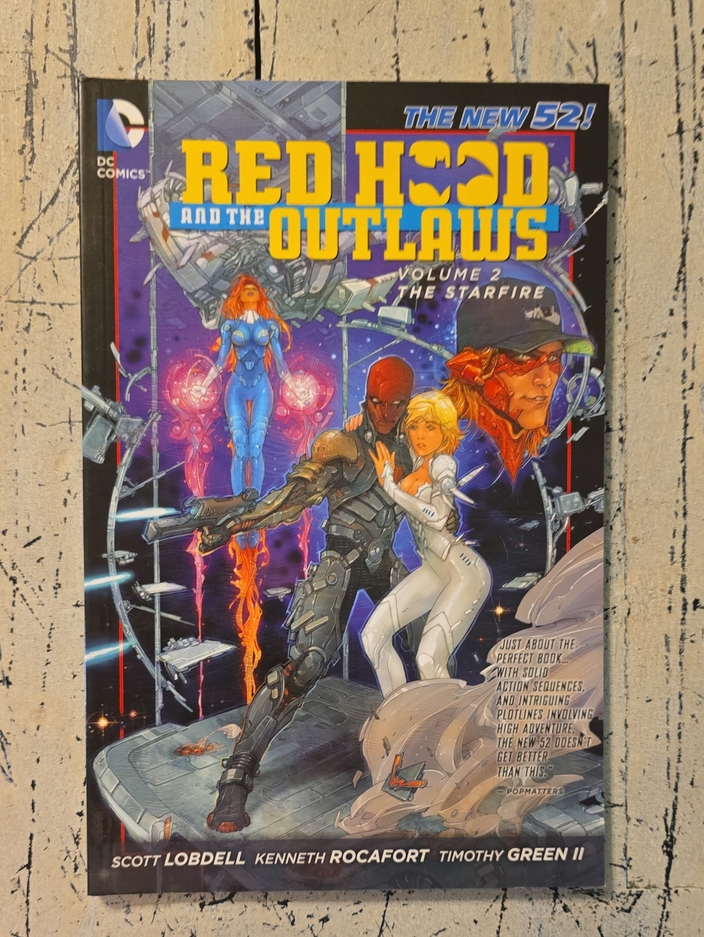 DC Comics Red Hood and The Outlaws Vol. 2 - Starfire Cover